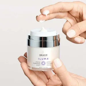 Iluma - Intense Brightening Creme 48Gr<IMAGE Skincare Outlet